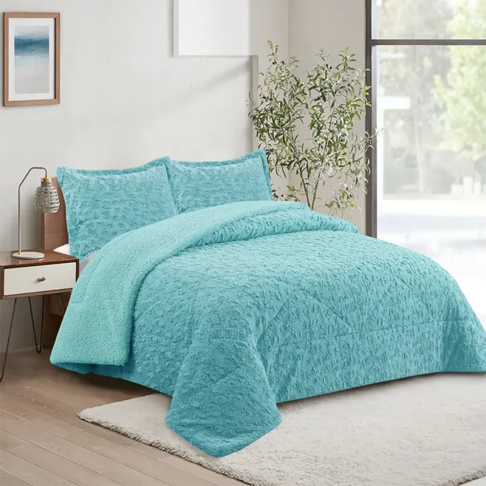 Cubrecama Plush Deluxe con Sherpa – Coleccion Senses Doral
